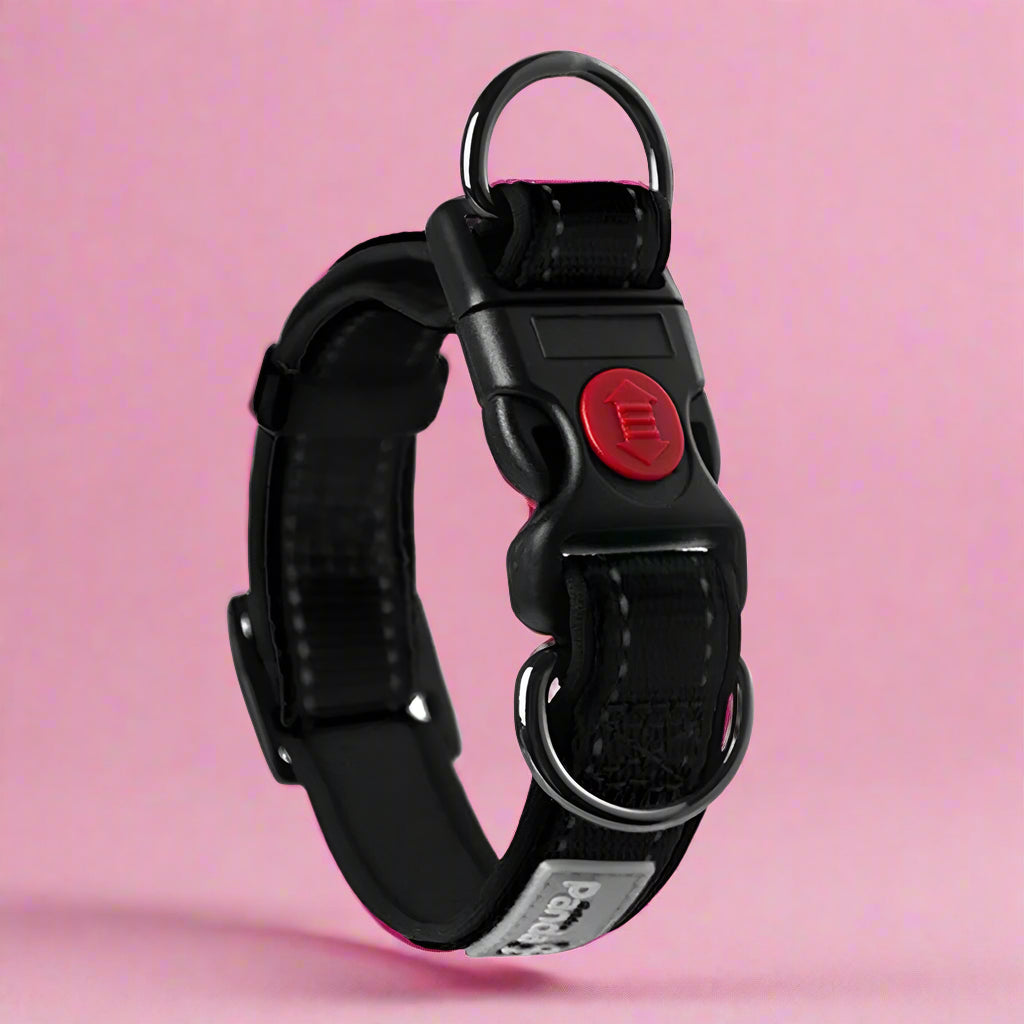 Reflective Soft Padded Nylon Dog Collar black